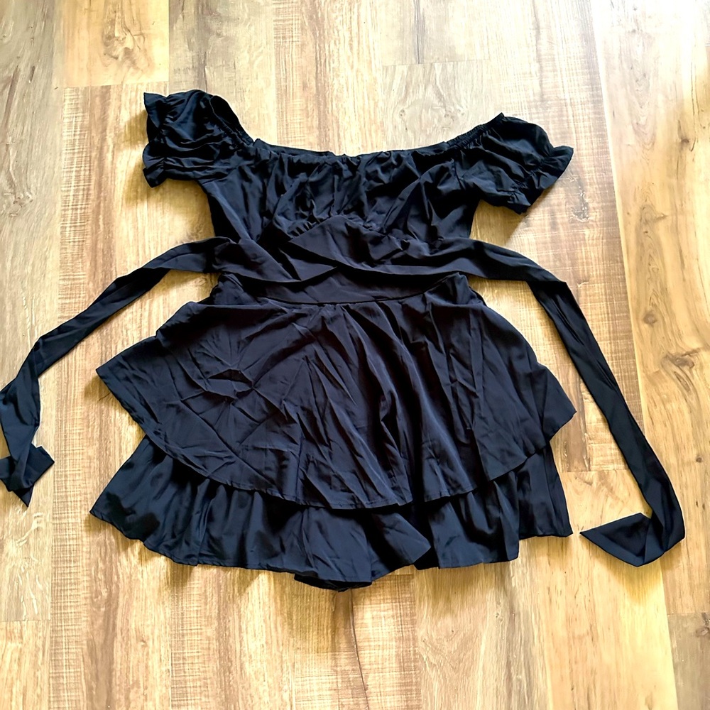 Zip up off the shoulders  romper